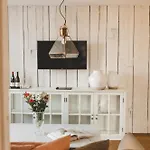 Frost Boutique 4*