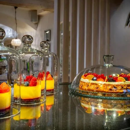 Frost Boutique Hotell