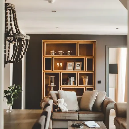 Frost Boutique Hotell 4*