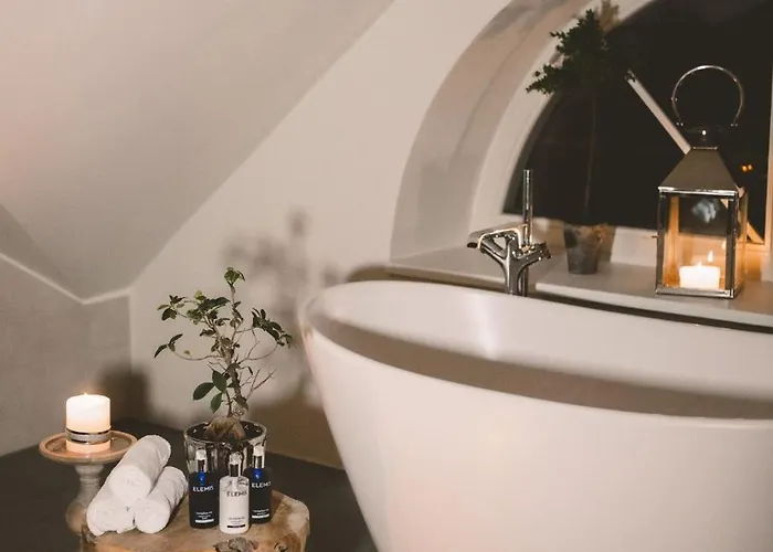 Frost Boutique Hotell 4*