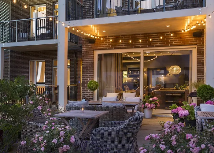 Hotell Frost Boutique 4*